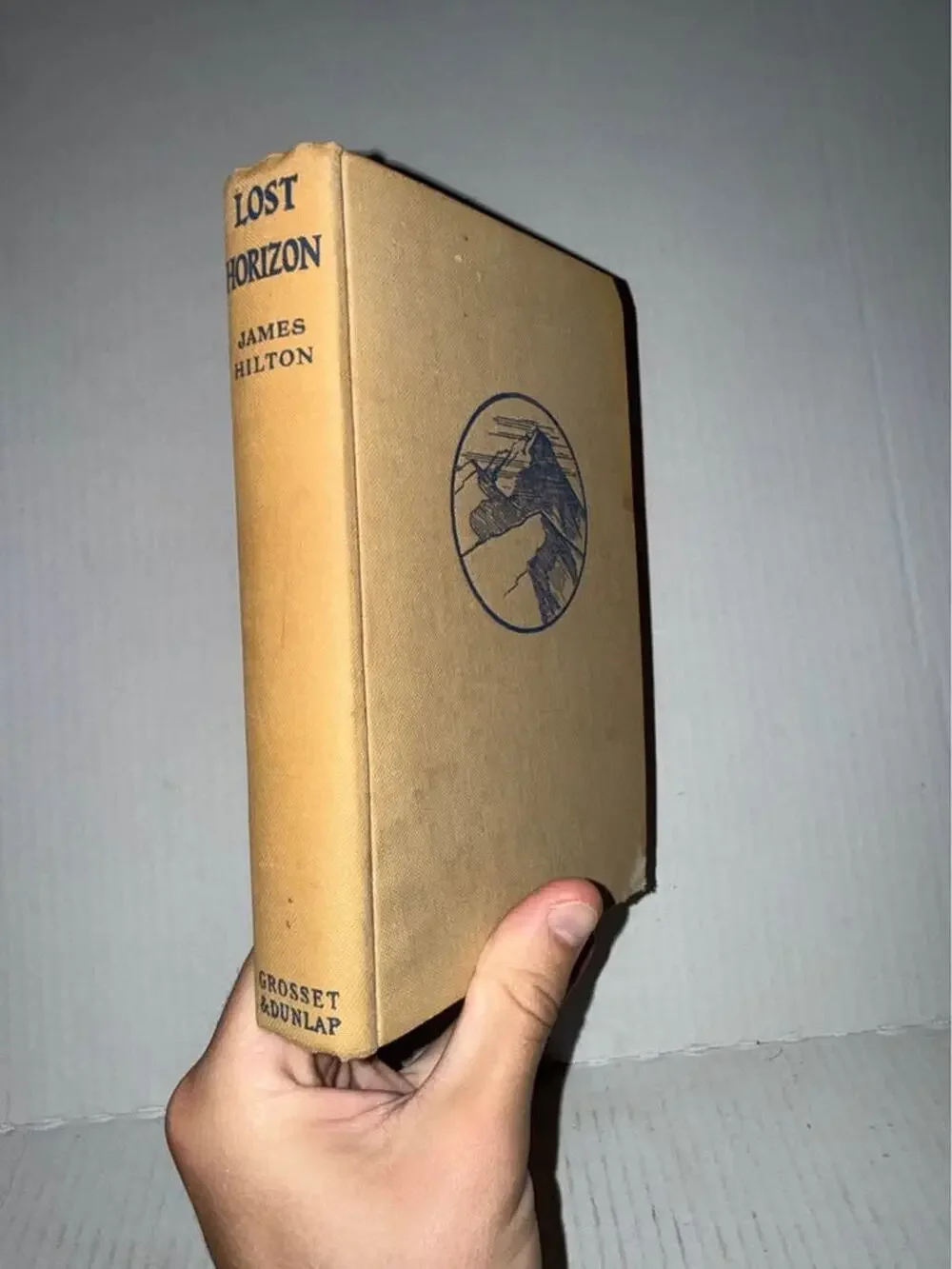 Lost Horizon by James Hilton (1933) Grosset & Dunlap Hardcover Novel